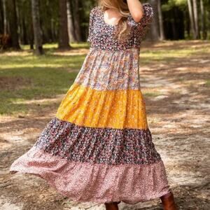 Natural Life SZ XS Collette Tiered Maxi Dress Mixed Floral